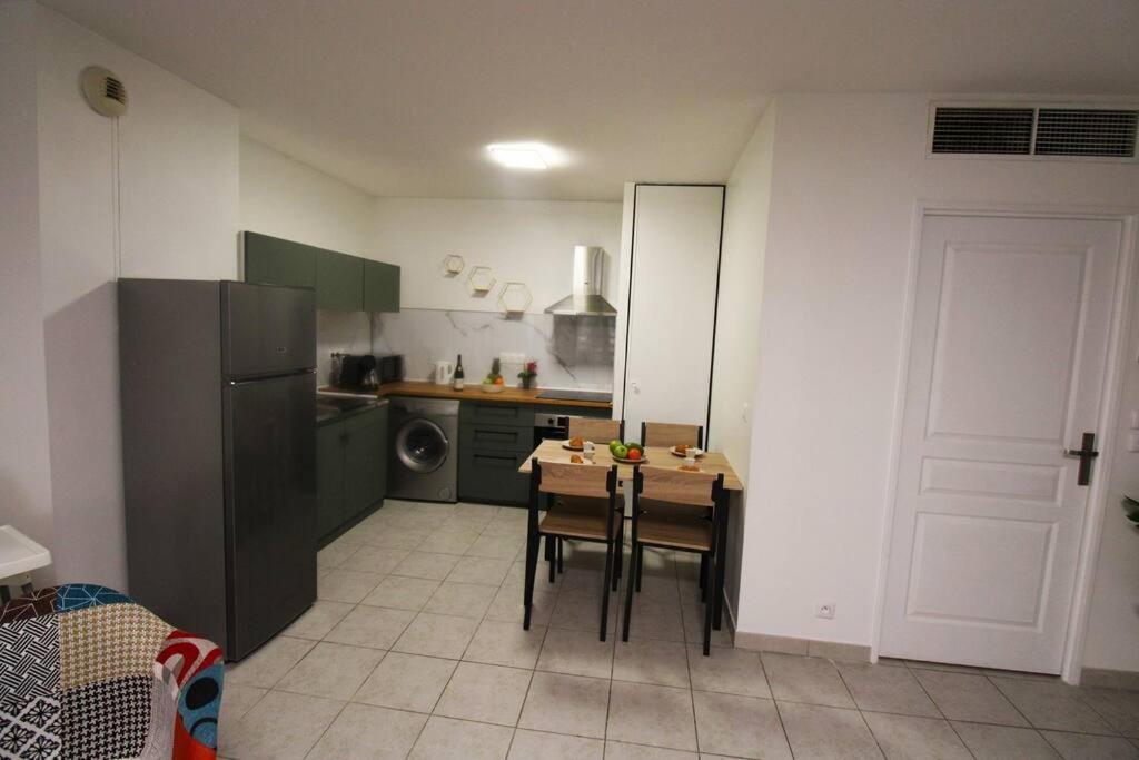 Palais De La Mer Yourhosthelper Apartment Antibes Ngoại thất bức ảnh